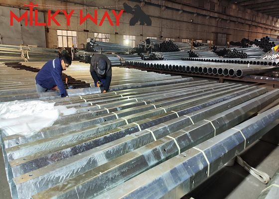 চীন 9m 200dan 400dan 650dan গ্যালভানাইজড ট্রান্সমিশন বৈদ্যুতিক ধাতু মেরু বিতরণ লাইন জন্য সরবরাহকারী