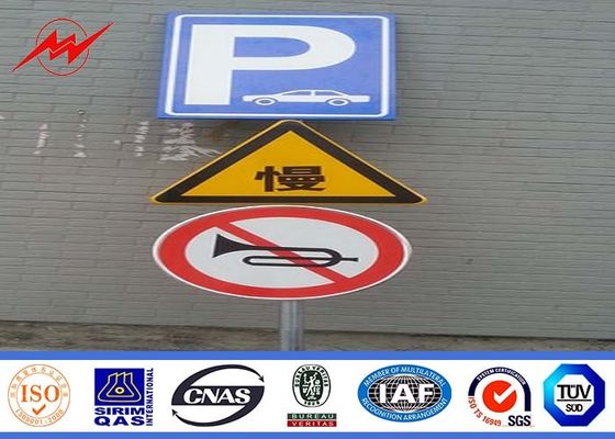 Windproof High Way 4m Steel Traffic Light Signals With Post Controller