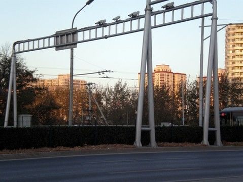 ইস্পাত IP65 6m ট্র্যাফিক হাল্কা মেরু, বাস স্ট্রিট আলোর মেরু