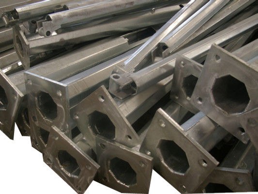 8 এম 10 মি 11.8 মি রোড স্ট্রিট লাইট পোলস, জেলভাইজড ইস্পাত মেরু AWS D1.1 ঢালাই